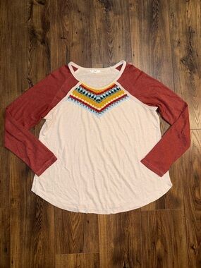 Easel Los Angeles Women’s Multi Crochet Neckline Long Sleeve Top Size Large